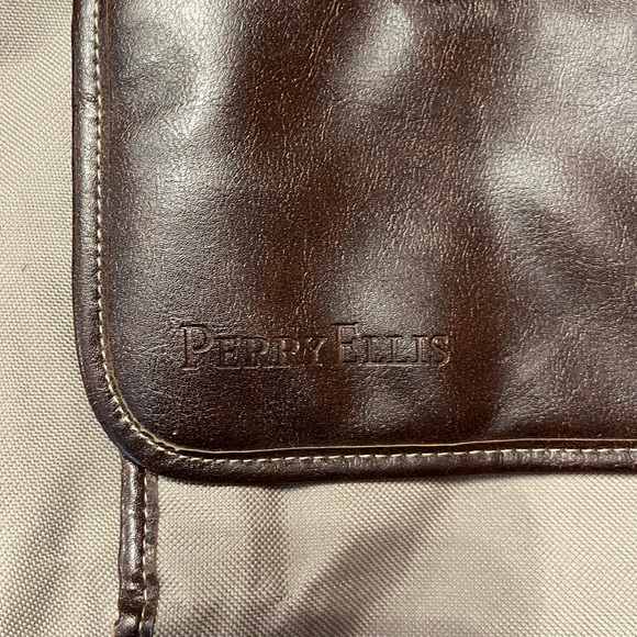 Perry Ellis small tote - Picture 4 of 4